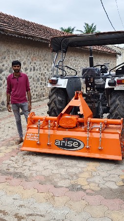 શ્રી ખોડિયાર એજન્સી