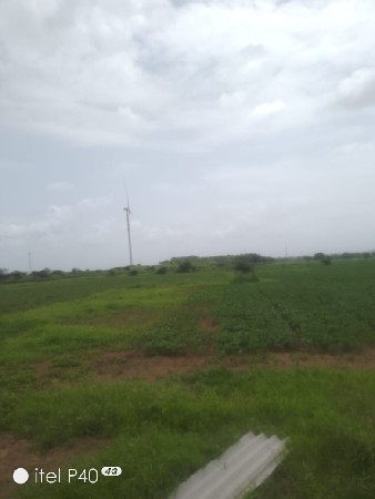 આ જમીન વેચવાની છે