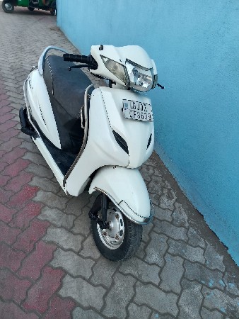 ટુ વ્હીલર વેચવાનું છે