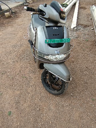 TVS iOue ઈલેક્ટ્રોનિક