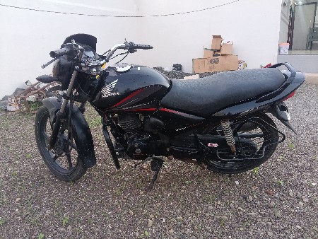 ટુ વ્હીલર વેચવાનું છે