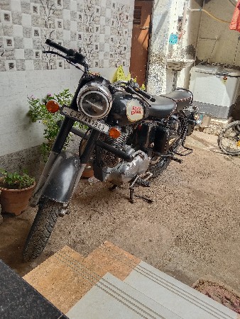 વેચવાનું છે