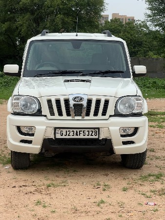 Scorpio VLX
2014 
2 owner 
vimo on