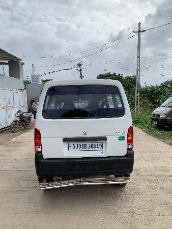 maruti eeco