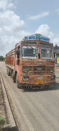 TATA 4223c
