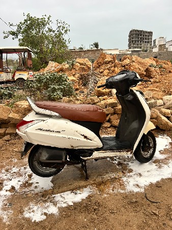 મોડલ.  2017