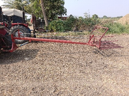 ભુકો ભરવાનુ લોડર