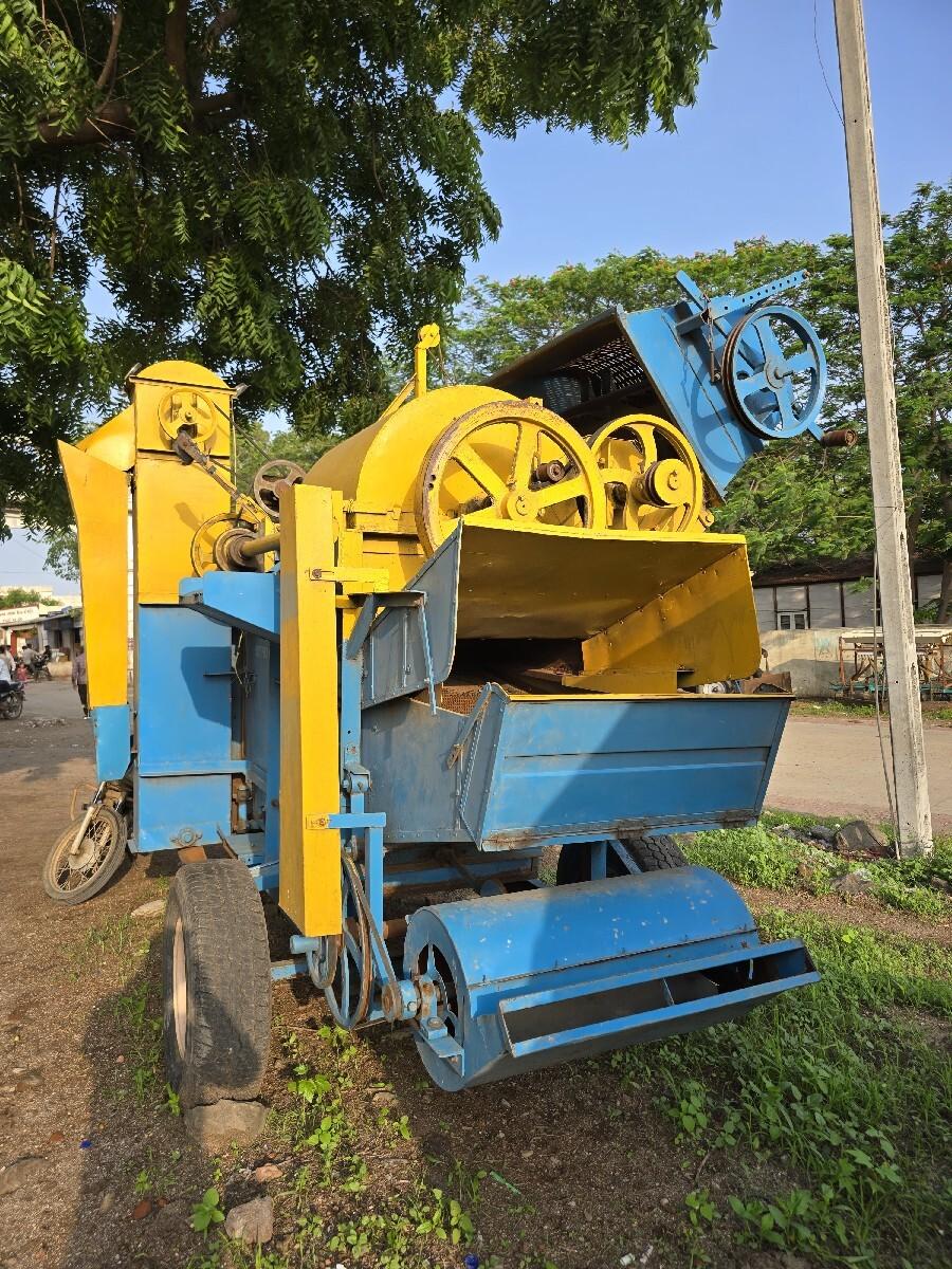 જંયત થ્રેસર વેચવાનુ છે