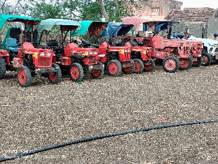 યુવરાજ 215