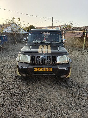 બોલેરો કેમ્પર