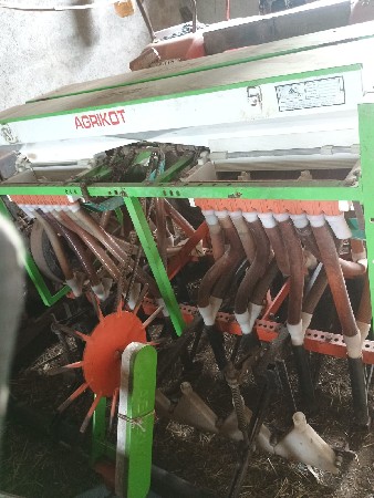 દતાર વેચવા નો છે.