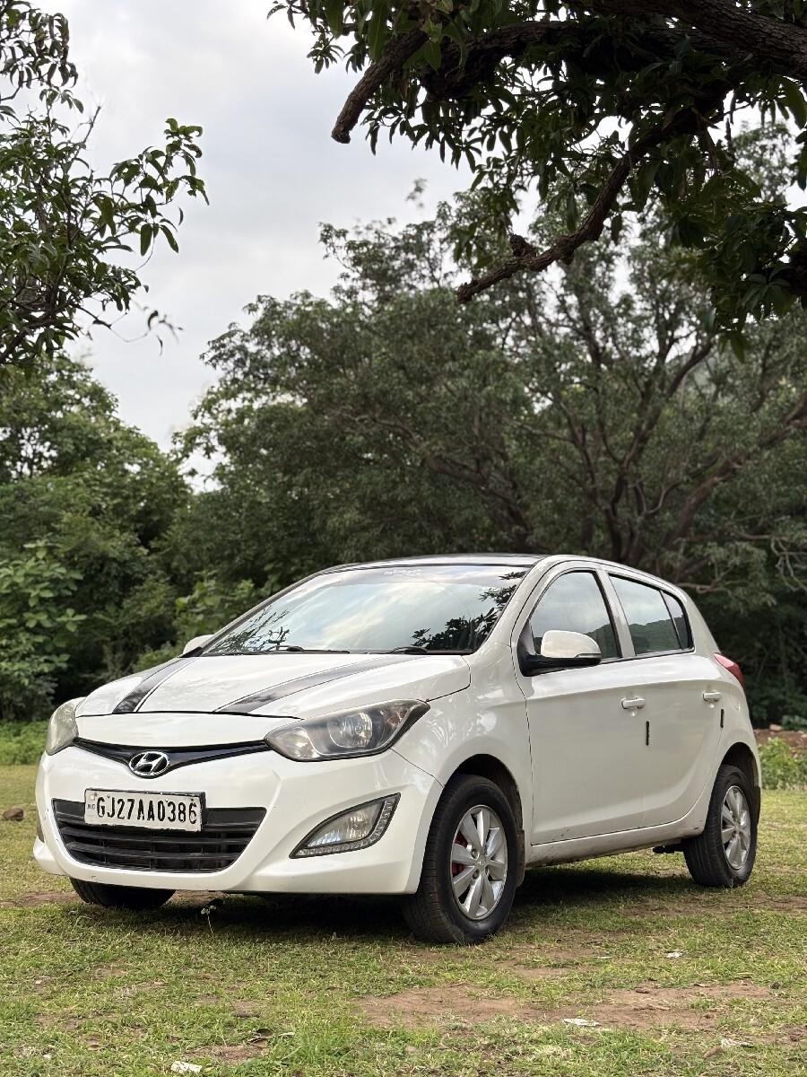Hyundai I20