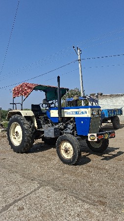 swaraj 735fe