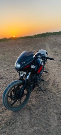 આ pulsar વેચવા નું છે