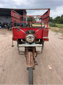 લોડિંગ રિક્ષા