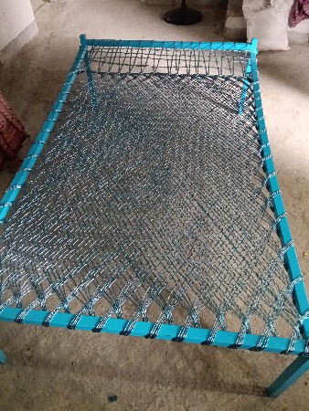 ખાટલો વેચવાનો છે