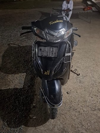 એક્ટિવા વેચવાનું છે.