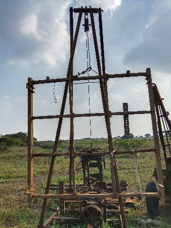 કૂવા નૂ આડૂ બોરવેલ
