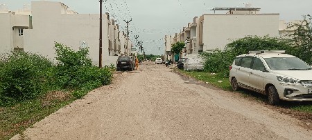 પ્લોટ વેચવાનો છે