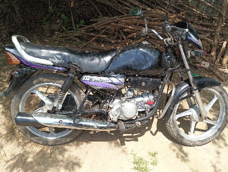 આ ગાડી વેચવા ની છે