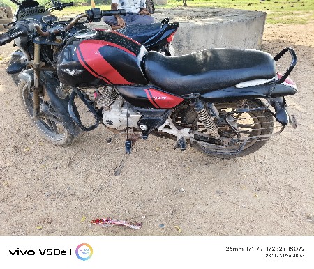 V 15 વિક્રાંત બજાજ