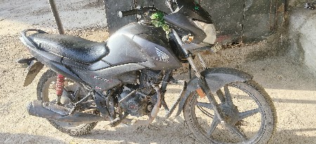 ટુવીલર વેચવાનું છે