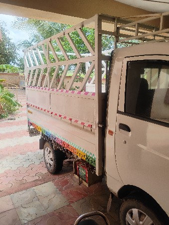 mahindra supro