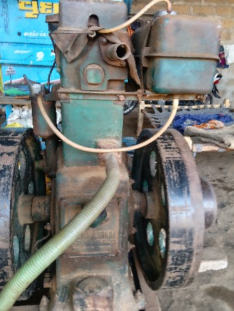 મશીન વેચવાનું છે