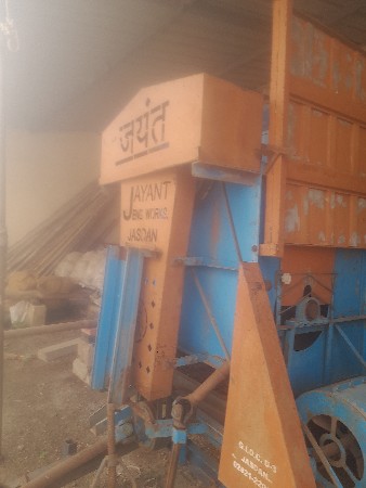 થેસર વેચવાનૃછે