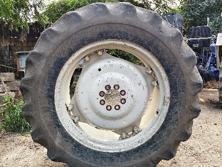 13. ના છે