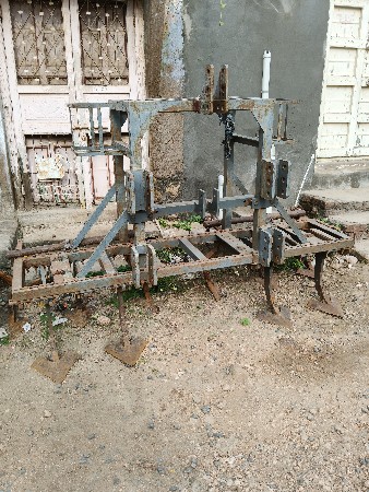 દાંતી વેચવાની છે