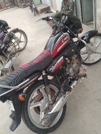 મોડલ  20