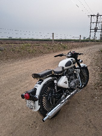 classic 350 વેચવાનુ છે