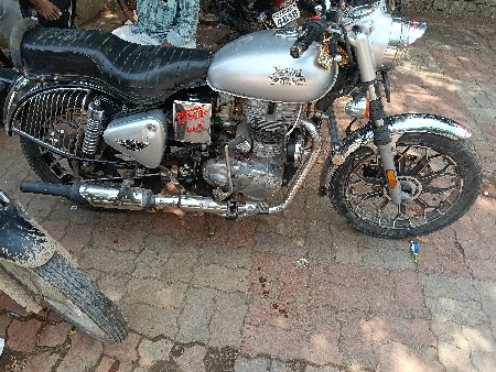 વેચવાનું છે