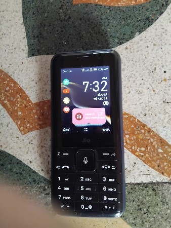 jio ફોન વેચવાનો છે