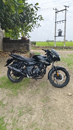 PULSAR 125