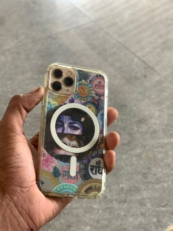 i phone 11 pro vechvano che