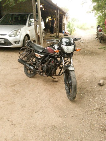 આ ટુ વ્હીલ વેચવાનું છે