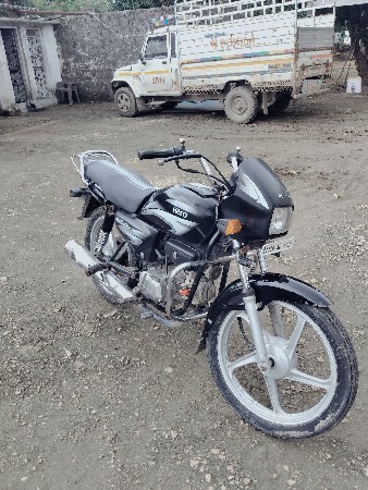 સ્પ્લેન્ડર ગાડી