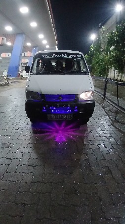 maruti suzuki eeco