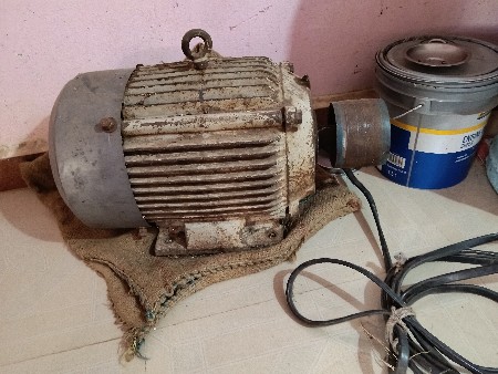 ઓપનર ની મોટર વેસવાની છે