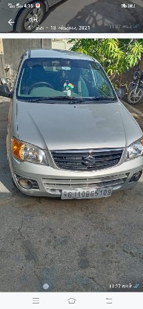 ફોર વ્હીલ વેચવાની છે.