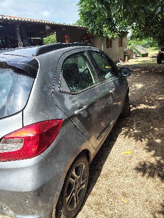 tata tiago 2019