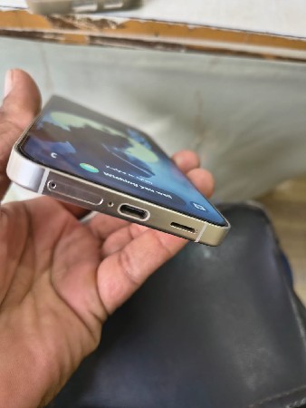 samsung s24 ફોન આપવા નો છે.