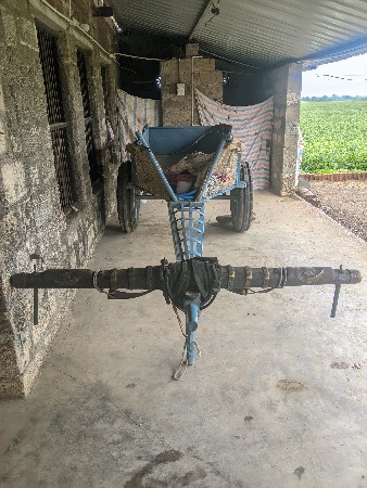 ચાલો ભાઈ આ ગાડું વેચવાનું છે