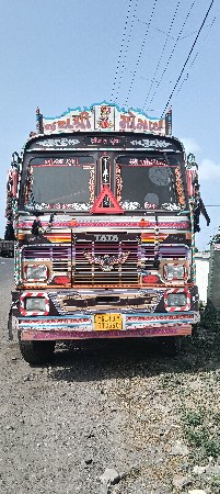 ડમ્ફર/કીંમત: 13 લાખ