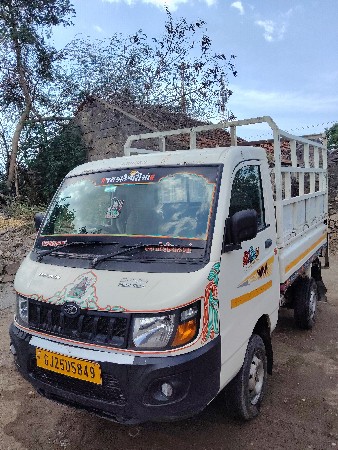 મહિન્દ્રા છોટા હાથી