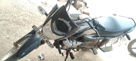 ટુ વ્હીલર વેચવાનું છે