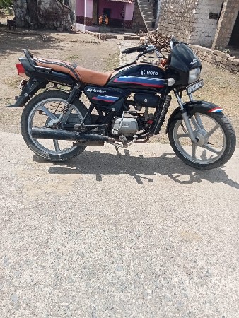 ટુ વ્હીલર વેચવાનું છે