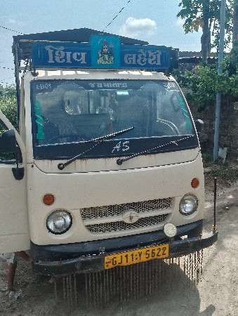 છોટા હાથી ટેમ્પો